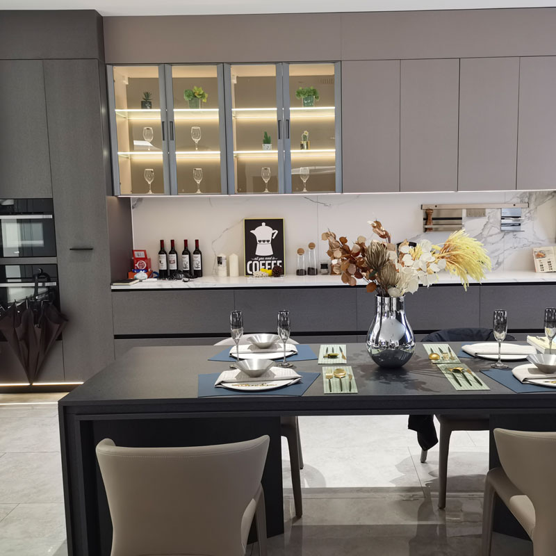 ¿Cómo transforman los gabinetes de comedor en los espacios modernos para el hogar?